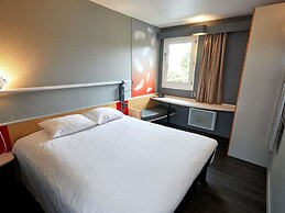 ibis Auxerre Sud