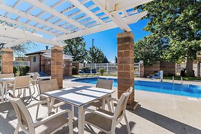 Comfort Inn & Suites Boulder