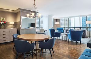 The Marquette Hotel, Curio Collection by Hilton