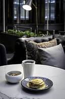 The Marquette Hotel, Curio Collection by Hilton