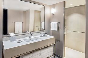 The Marquette Hotel, Curio Collection by Hilton