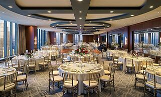 The Marquette Hotel, Curio Collection by Hilton