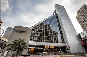 DoubleTree by Hilton Hotel St. Paul Downtown