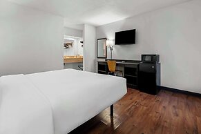 Americas Best Value Inn Hamilton