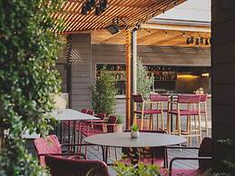 Gallery Hotel