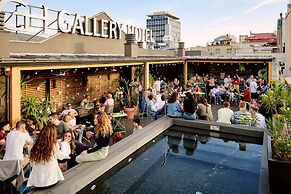 Gallery Hotel