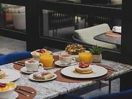 Gallery Hotel