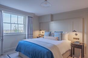Richmond Hill Hotel