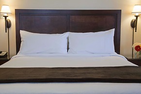 Executive Hotel Vintage Court