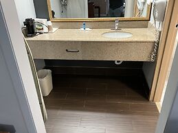 Ramada by Wyndham Macon