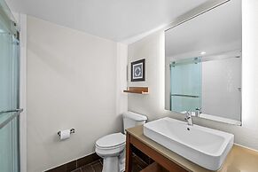 Country Inn & Suites by Radisson, Virginia Beach (Oceanfront), VA