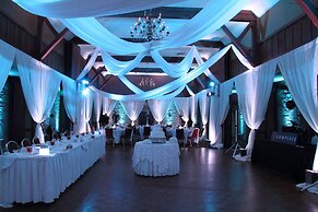 Holiday Inn St. Louis West Six Flags by IHG