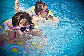 Holiday Inn St. Louis West Six Flags by IHG
