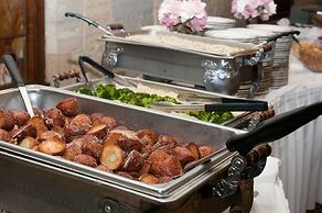 Holiday Inn St. Louis West Six Flags by IHG