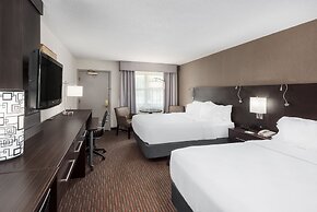 Holiday Inn St. Louis West Six Flags by IHG