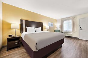 Quality Inn Pelham I-65 exit 246