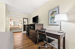 Quality Inn Pelham I-65 exit 246