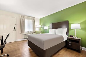 Quality Inn Pelham I-65 exit 246