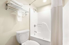 Quality Inn Pelham I-65 exit 246