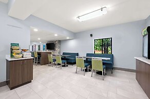 Quality Inn Pelham I-65 exit 246