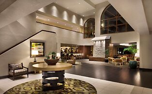 Embassy Suites by Hilton Phoenix Tempe