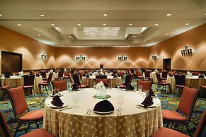 Embassy Suites by Hilton Phoenix Tempe