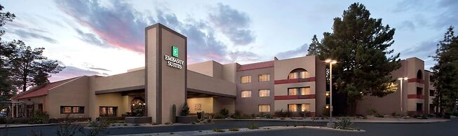 Embassy Suites by Hilton Phoenix Tempe