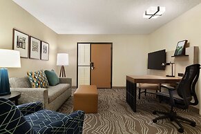 Embassy Suites by Hilton Phoenix Tempe
