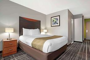 Quality Inn & Suites Birmingham - Highway 280