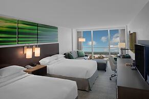 DoubleTree by Hilton at the Entrance to Universal Orlando