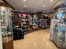 DoubleTree by Hilton at the Entrance to Universal Orlando