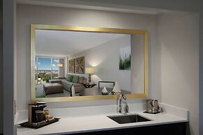 DoubleTree by Hilton at the Entrance to Universal Orlando