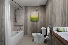 DoubleTree by Hilton at the Entrance to Universal Orlando