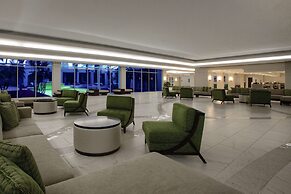 DoubleTree by Hilton at the Entrance to Universal Orlando