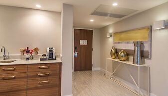 B Ocean Resort Fort Lauderdale Beach