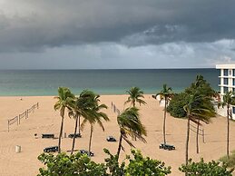 B Ocean Resort Fort Lauderdale Beach
