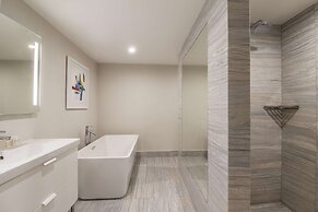 B Ocean Resort Fort Lauderdale Beach