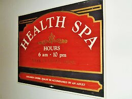 Best Western Plus Lake Front Hotel