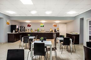 Quality Inn & Suites University Area