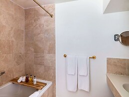 Cambridge Beaches Resort & Spa