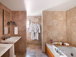 Cambridge Beaches Resort & Spa