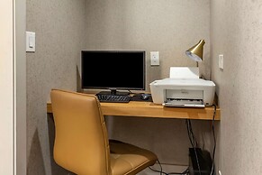 Best Western Plus University Inn