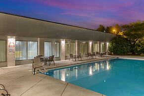 Best Western Plus University Inn