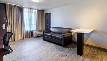 Magnuson Grand Hotel & Conference Center Tyler