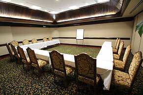 Magnuson Grand Hotel & Conference Center Tyler