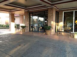 Magnuson Grand Hotel & Conference Center Tyler