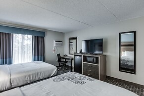 Days Inn & Suites by Wyndham Spokane