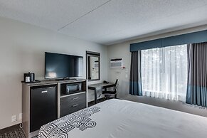 Days Inn & Suites by Wyndham Spokane