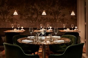 Tivoli Doelen Amsterdam Hotel