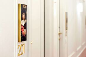 Tivoli Doelen Amsterdam Hotel